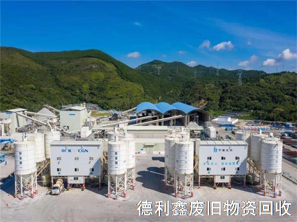 張家口回收攪拌站，專業(yè)攪拌站設(shè)備回收